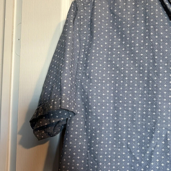 United By Blue men’s blue short sleeve button down shirt size large - Picture 6 of 9